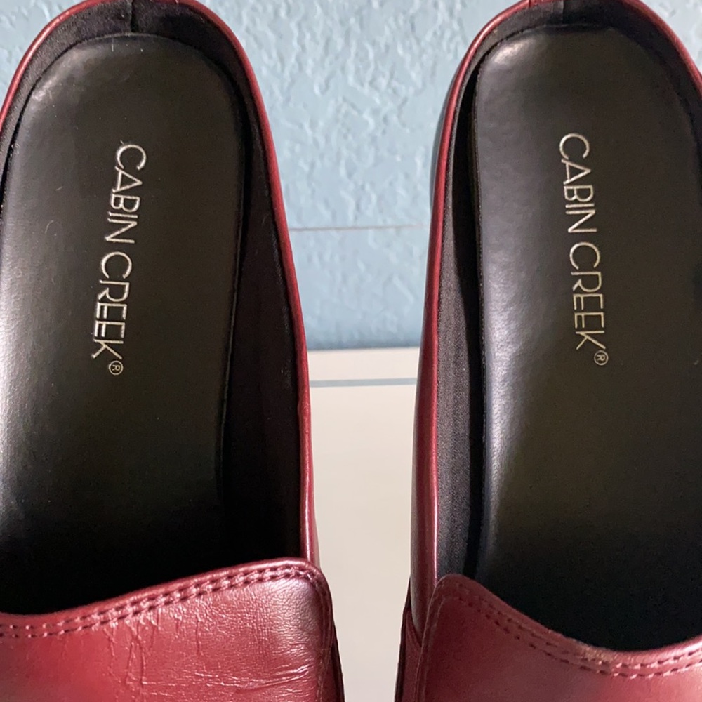Women’s cabin creek burgundy slides - Picture 3 of 9